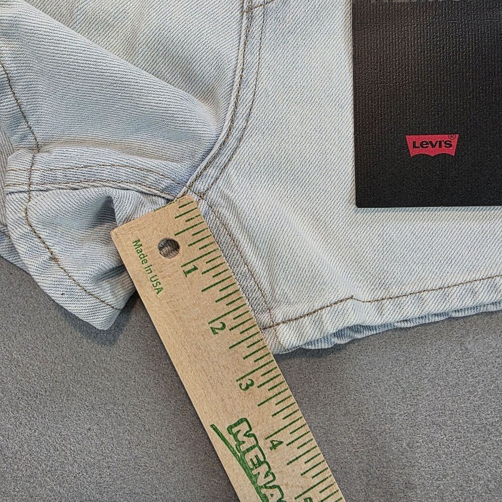 Levi's x Urban‎ Outfitters Premium Denim Jean Shorts High Waisted Wide Leg Short - Picture 13 of 13